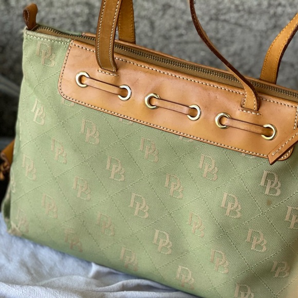 Vintage Dooney & Bourke Signature Logo handbag - Picture 2 of 10